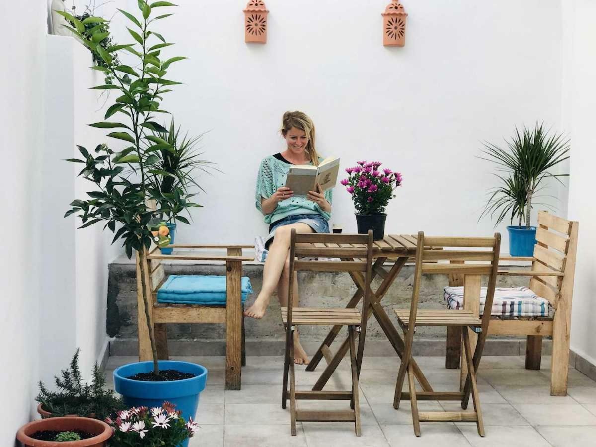 NEW LUXURY Malaga Beach House, 2 city bikes, 2 children's bikes, WiFi, BIG terrace, BBQ, Family, Childfriendly Exterior foto