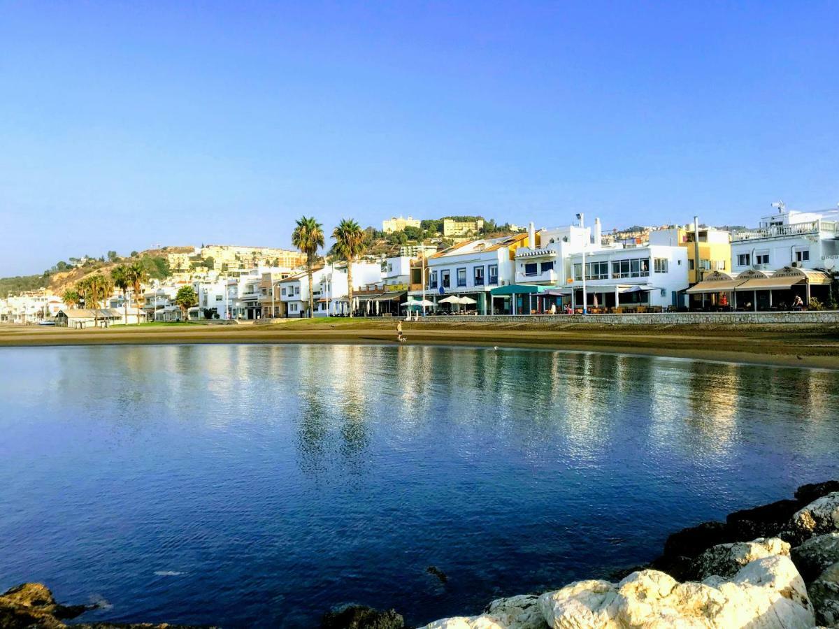 NEW LUXURY Malaga Beach House, 2 city bikes, 2 children's bikes, WiFi, BIG terrace, BBQ, Family, Childfriendly Exterior foto
